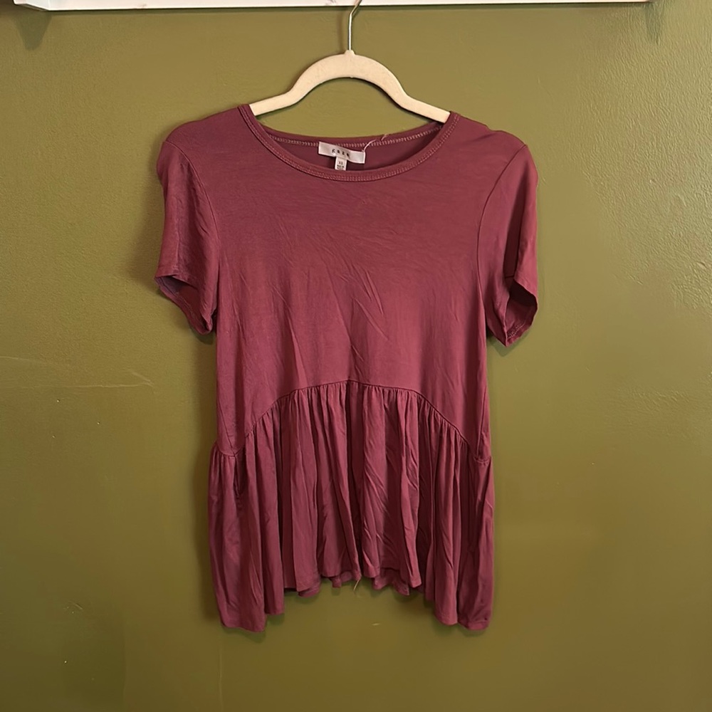 Gaze brand size xs flowly peplum scoop neck tee